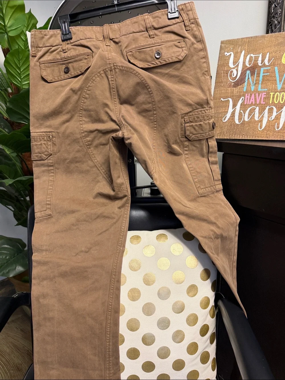 Banana Republic mens Cargo Pants in coco Brown #202